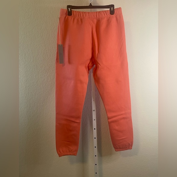 🔥🎁 HOLIDAY STEAL!  ESSENTIALS Fear of God Set! Size MEDIUM - Picture 10 of 11